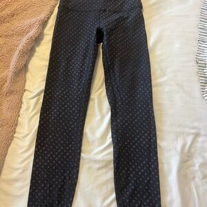 Lululemon Athletica Black Textured Leggings 25 inch